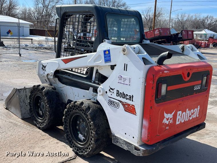 image for item DQ3972 2017 Bobcat S550  skid steer loader
