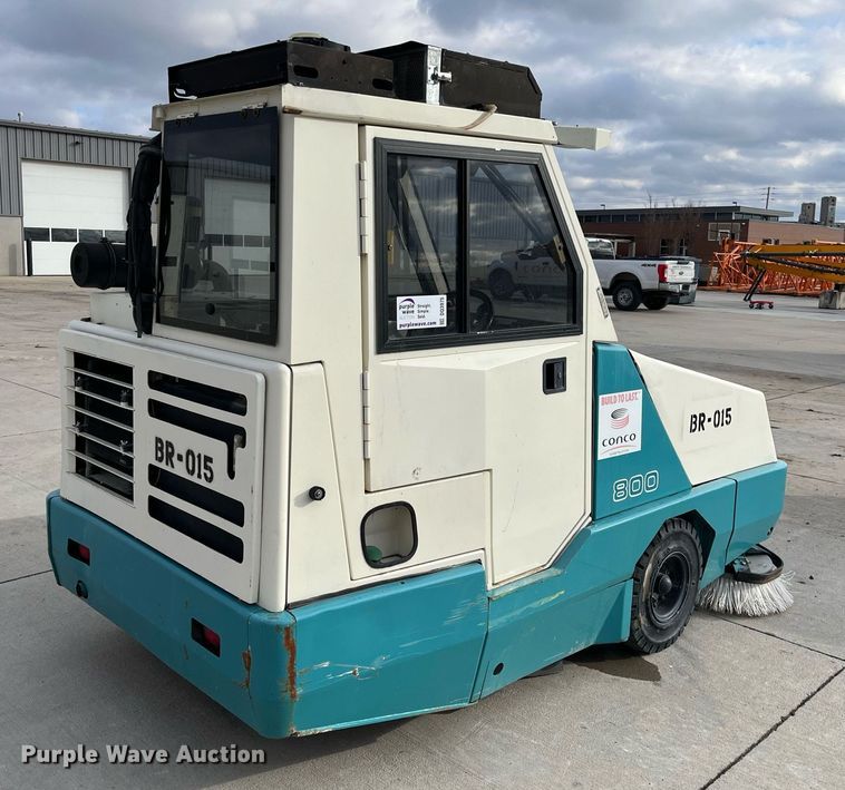 image for item DQ3975 Tennant 800  sweeper