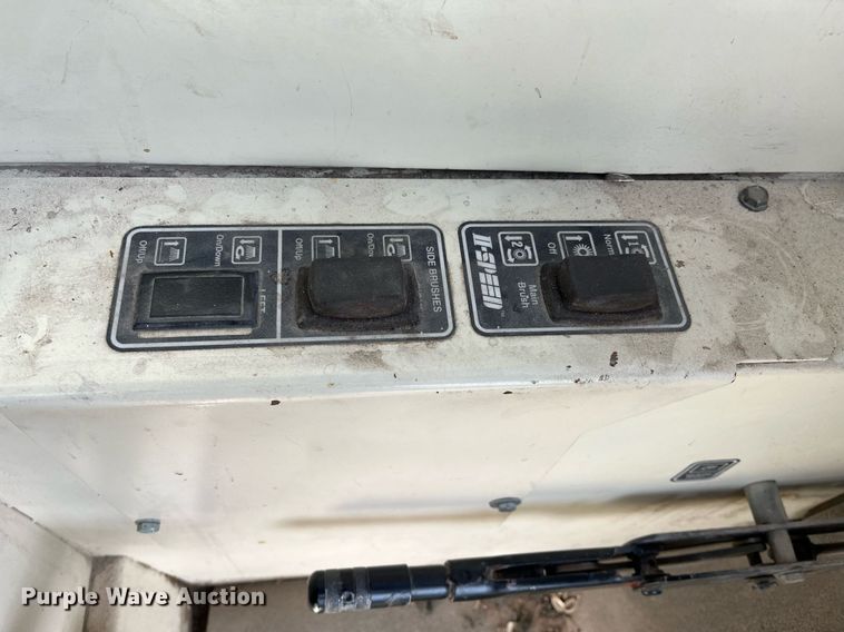 image for item DQ3975 Tennant 800  sweeper