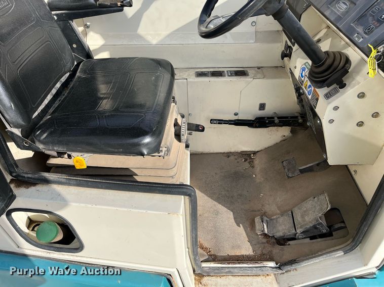 image for item DQ3975 Tennant 800  sweeper