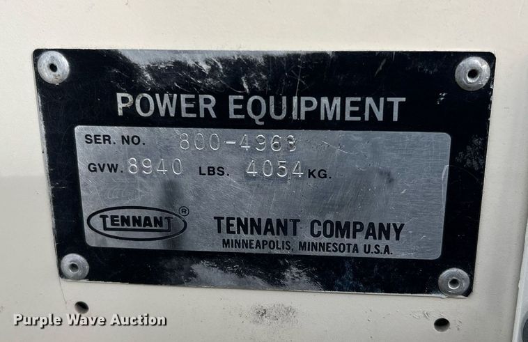 image for item DQ3975 Tennant 800  sweeper