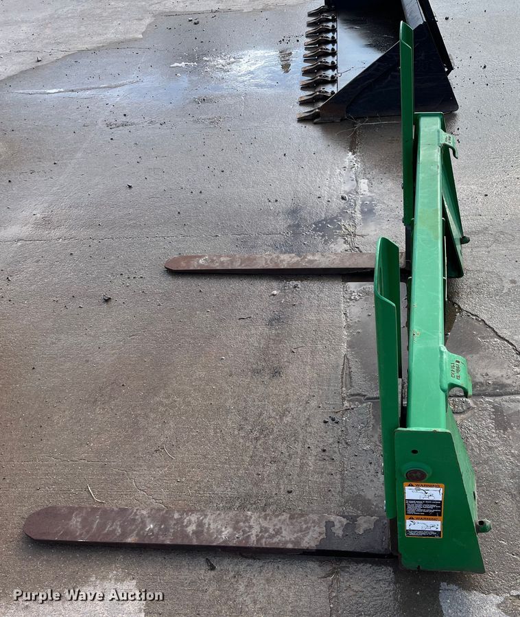 image for item DQ3976 (2) attachments