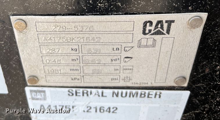image for item DQ3977 Caterpillar 279-5376  skid steer bucket