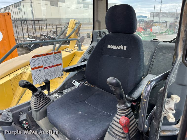 image for item DQ3981 2008 Komatsu PC88MR-8  mini excavator