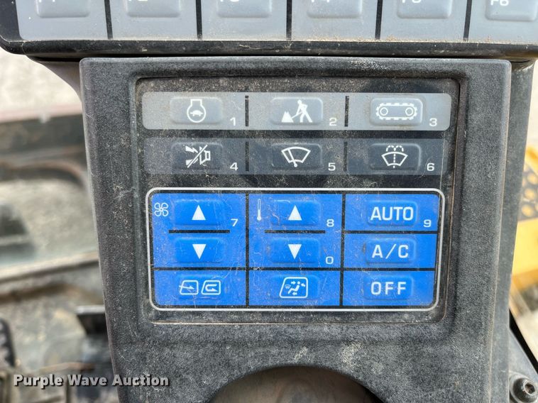 image for item DQ3981 2008 Komatsu PC88MR-8  mini excavator