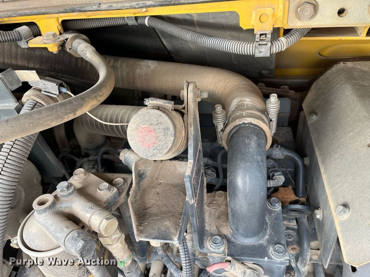 image for item DQ3981 2008 Komatsu PC88MR-8  mini excavator