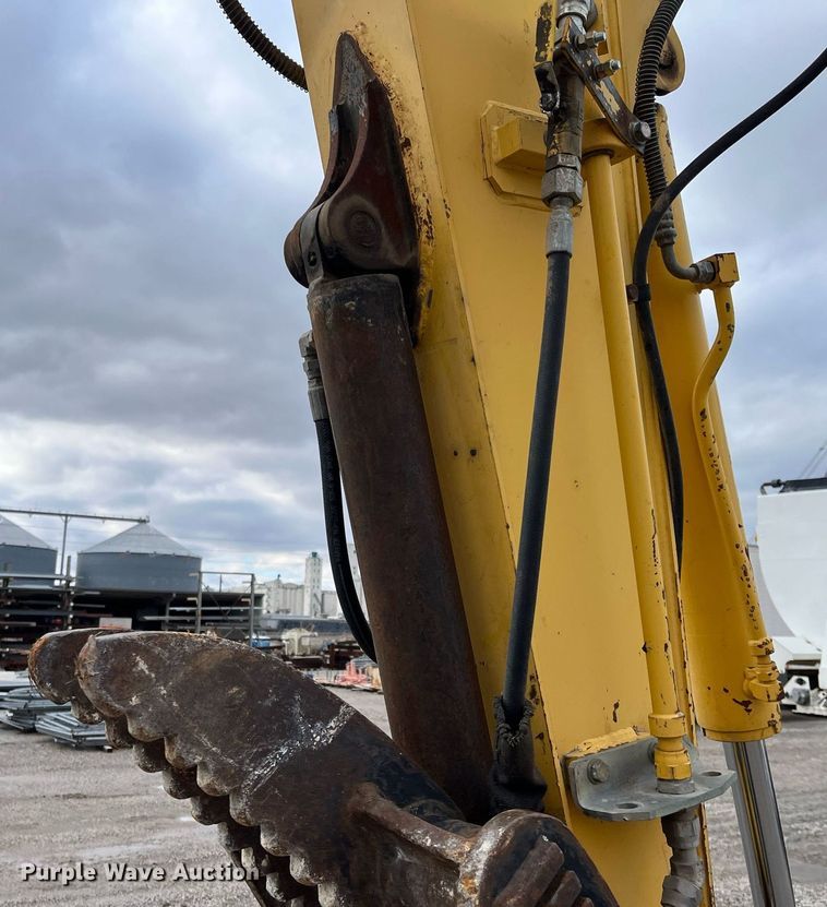 image for item DQ3981 2008 Komatsu PC88MR-8  mini excavator