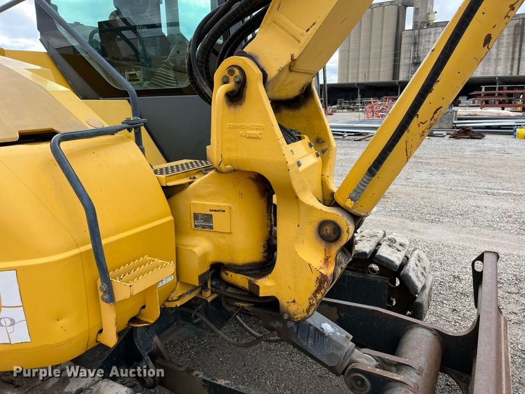 image for item DQ3981 2008 Komatsu PC88MR-8  mini excavator