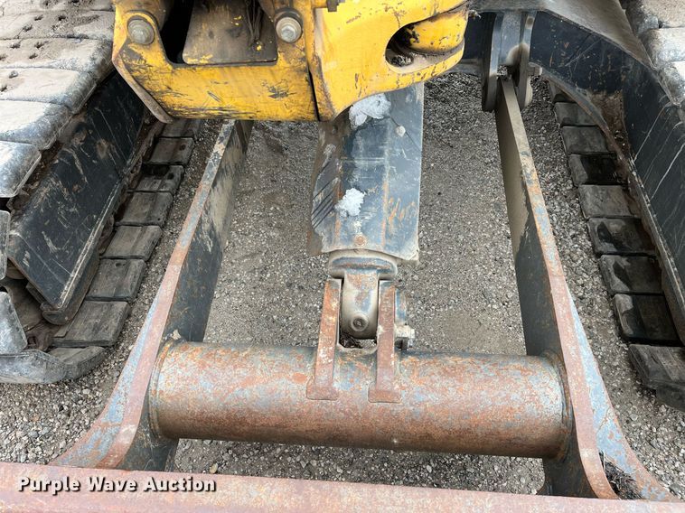 image for item DQ3981 2008 Komatsu PC88MR-8  mini excavator