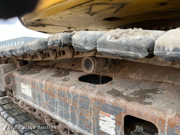 image for item DQ3981 2008 Komatsu PC88MR-8  mini excavator