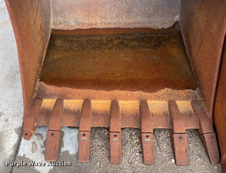 image for item DQ3981 2008 Komatsu PC88MR-8  mini excavator