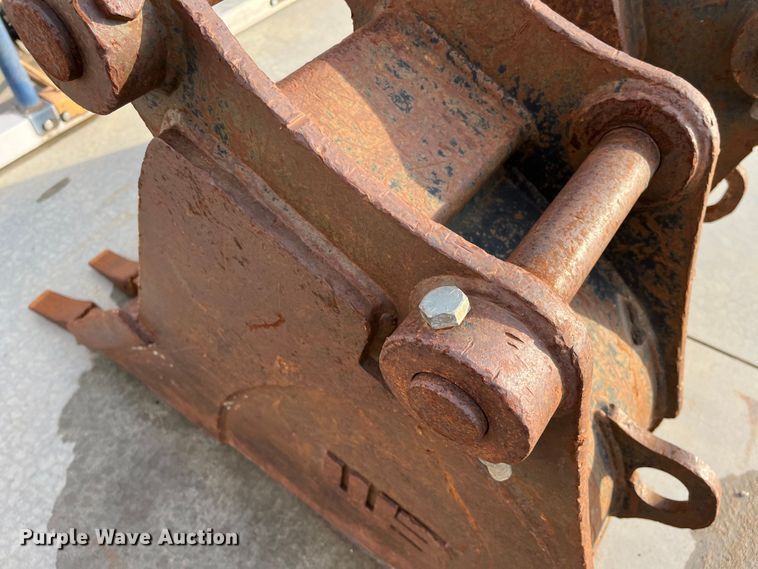 image for item DQ3981 2008 Komatsu PC88MR-8  mini excavator