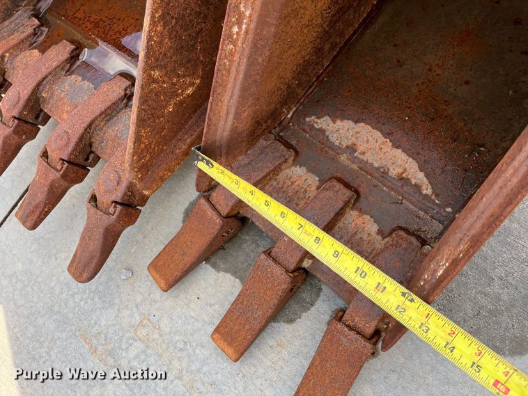 image for item DQ3981 2008 Komatsu PC88MR-8  mini excavator