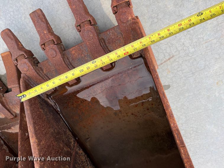 image for item DQ3981 2008 Komatsu PC88MR-8  mini excavator