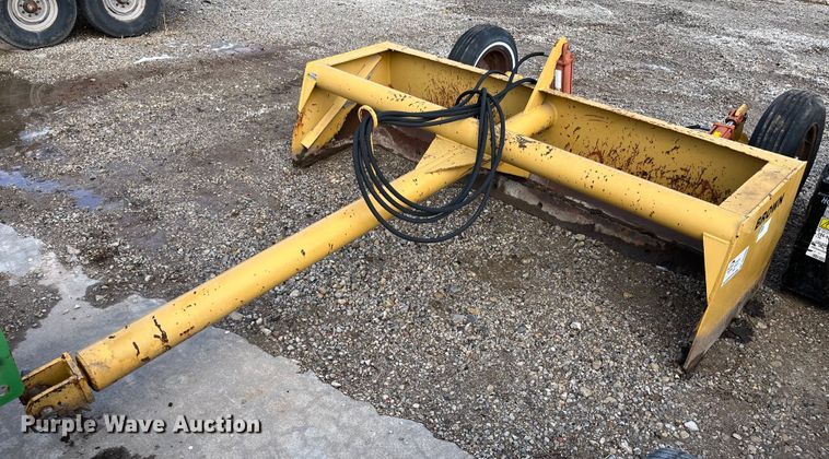 image for item DQ3982 Brown  box blade