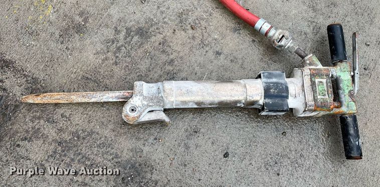 image for item DQ3984 Atlas Copco XAS 80  air compressor