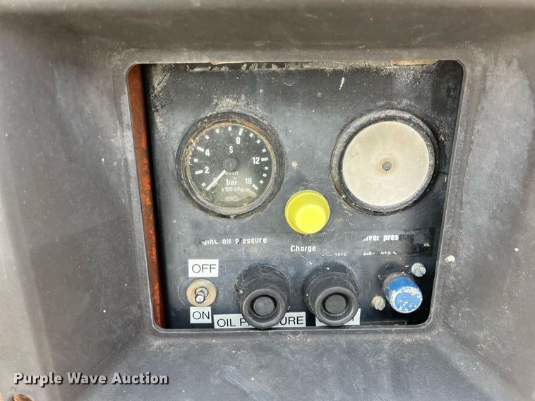 image for item DQ3984 Atlas Copco XAS 80  air compressor