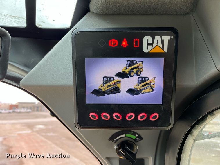 image for item DQ3985 2015 Caterpillar 277D  tracked skid steer loader