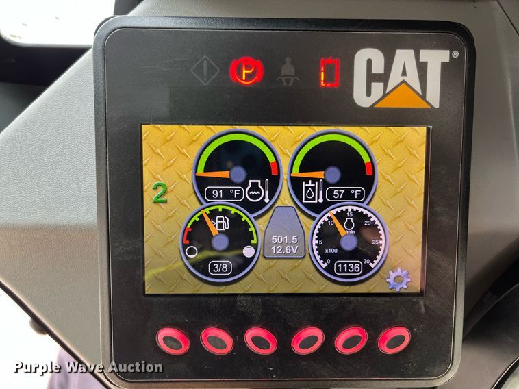 image for item DQ3985 2015 Caterpillar 277D  tracked skid steer loader