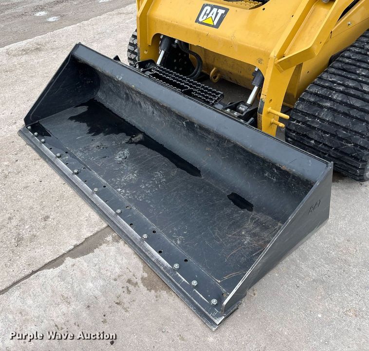 image for item DQ3985 2015 Caterpillar 277D  tracked skid steer loader