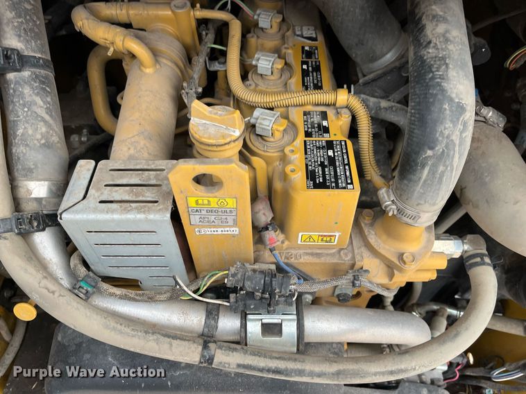 image for item DQ3985 2015 Caterpillar 277D  tracked skid steer loader