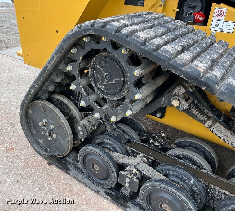 image for item DQ3985 2015 Caterpillar 277D  tracked skid steer loader