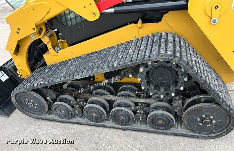 image for item DQ3985 2015 Caterpillar 277D  tracked skid steer loader