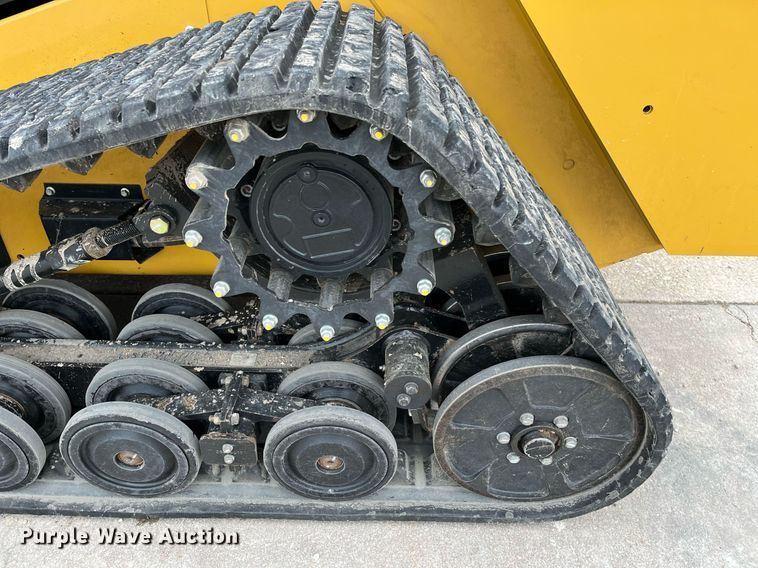 image for item DQ3985 2015 Caterpillar 277D  tracked skid steer loader