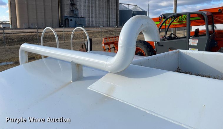 image for item DQ3987 Interpipe  water tank bed