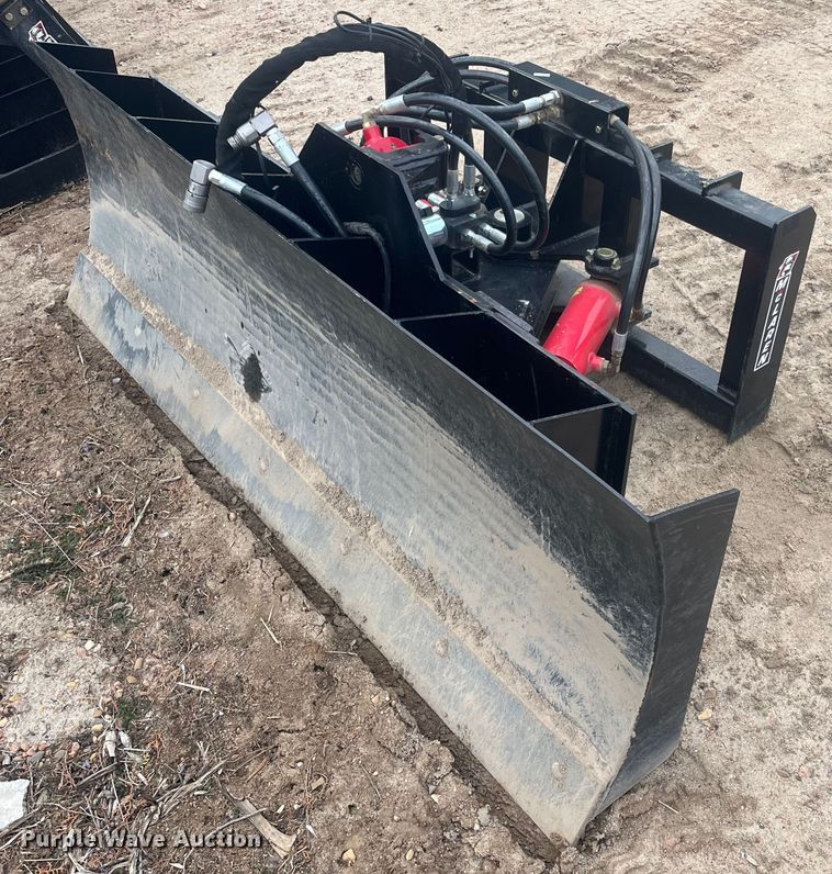 image for item DQ4050 Mclaren SW76  skid steer blade