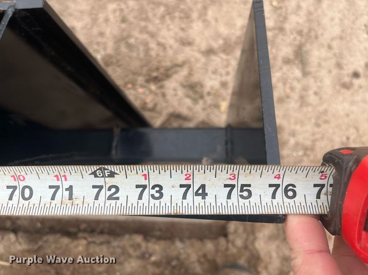 image for item DQ4050 Mclaren SW76  skid steer blade