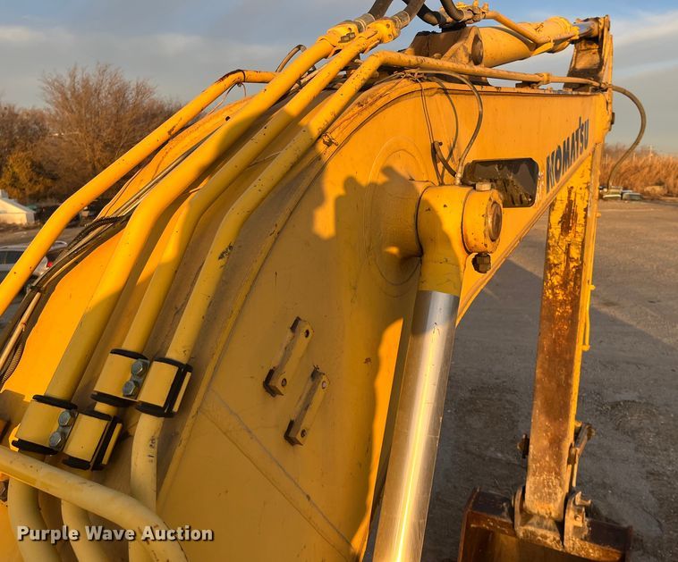 image for item DQ5076 2006 Komatsu PC228USLC-3N0  excavator