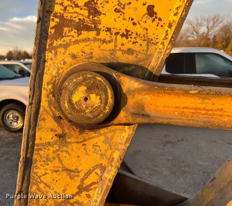 image for item DQ5076 2006 Komatsu PC228USLC-3N0  excavator