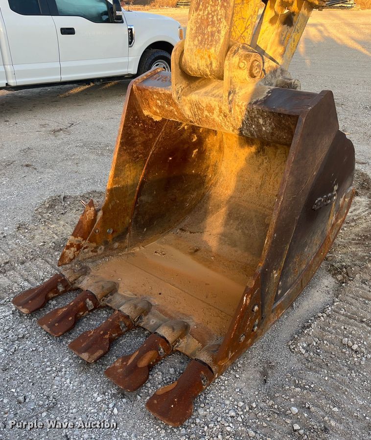 image for item DQ5076 2006 Komatsu PC228USLC-3N0  excavator