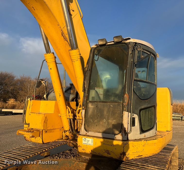 image for item DQ5076 2006 Komatsu PC228USLC-3N0  excavator