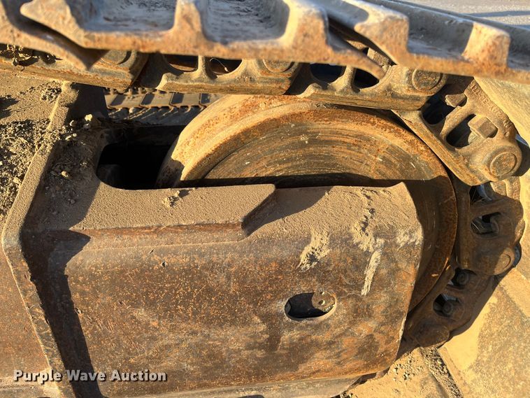 image for item DQ5076 2006 Komatsu PC228USLC-3N0  excavator