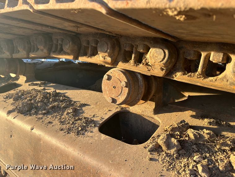 image for item DQ5076 2006 Komatsu PC228USLC-3N0  excavator