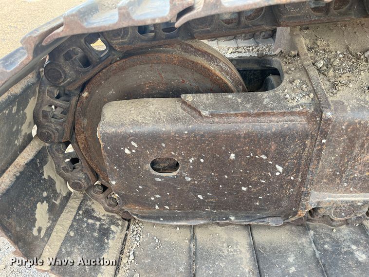 image for item DQ5076 2006 Komatsu PC228USLC-3N0  excavator