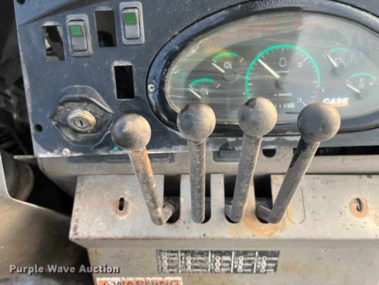 image for item DQ5077 2008 Case 570MXT  landscape tractor