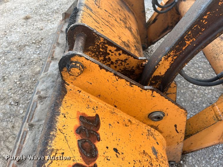 image for item DQ5077 2008 Case 570MXT  landscape tractor