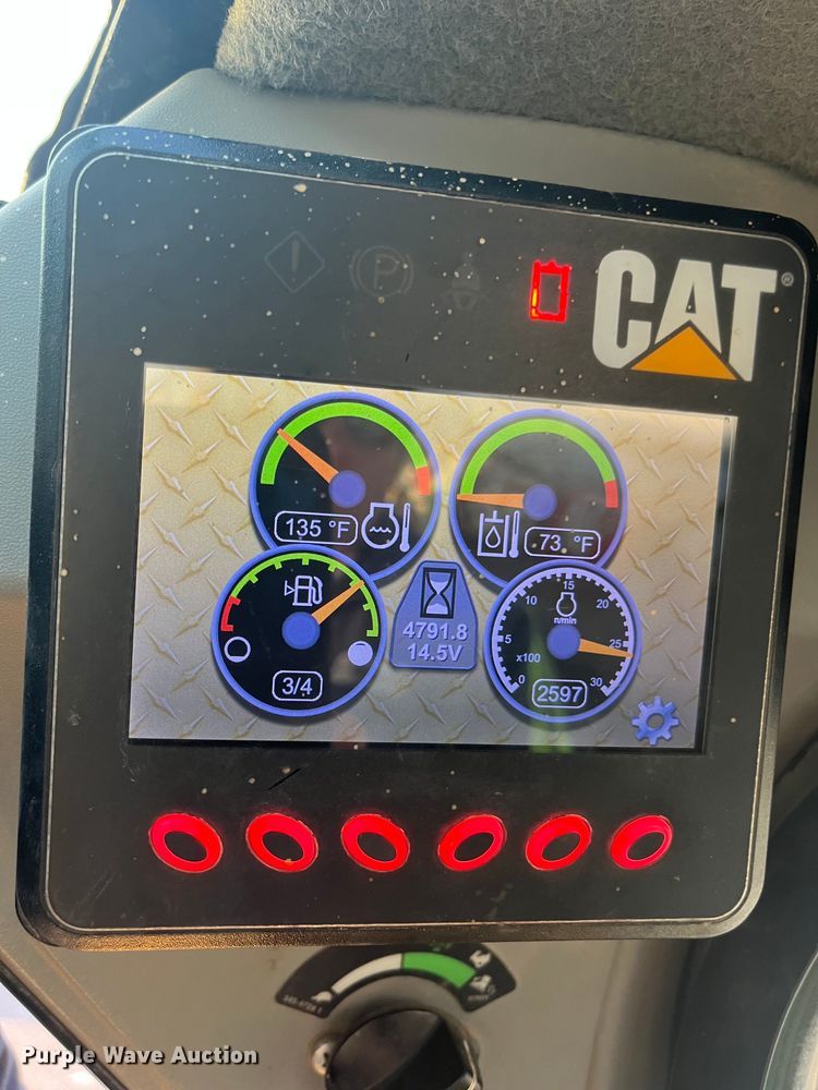 image for item DQ5078 2015 Caterpillar 289D  tracked skid steer loader