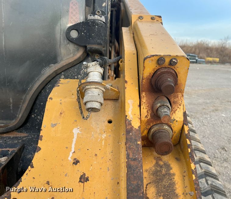 image for item DQ5078 2015 Caterpillar 289D  tracked skid steer loader