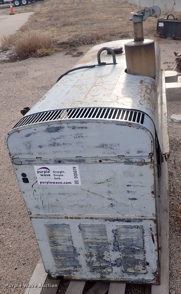 image for item DQ5079 Lincoln SAE-350  welder