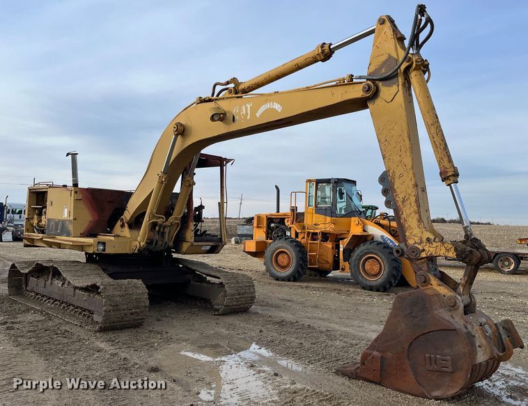 image for item DQ5113 1984 Caterpillar 225  excavator