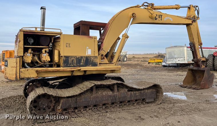 image for item DQ5113 1984 Caterpillar 225  excavator