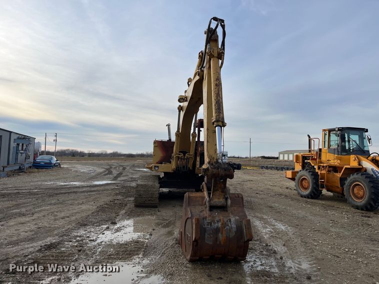 image for item DQ5113 1984 Caterpillar 225  excavator