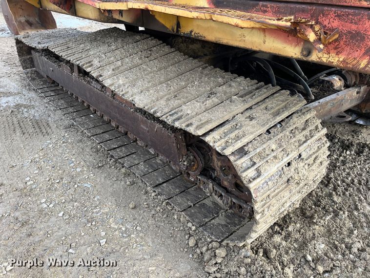 image for item DQ5113 1984 Caterpillar 225  excavator