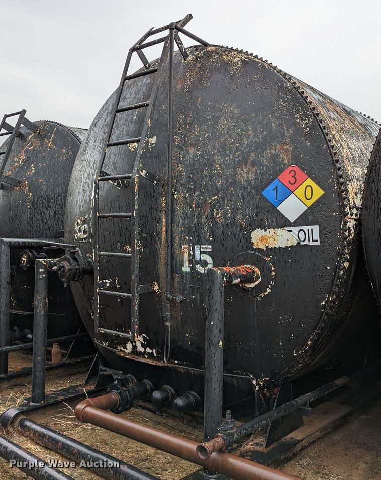 image for item DR6803 Frac tank