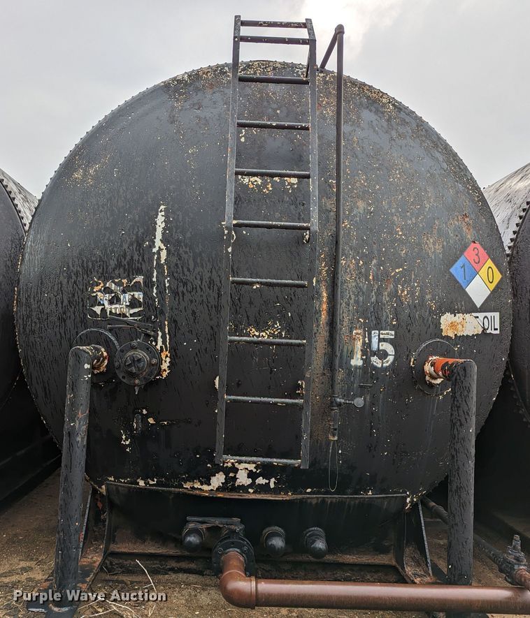 image for item DR6803 Frac tank