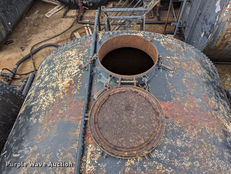 image for item DR6803 Frac tank